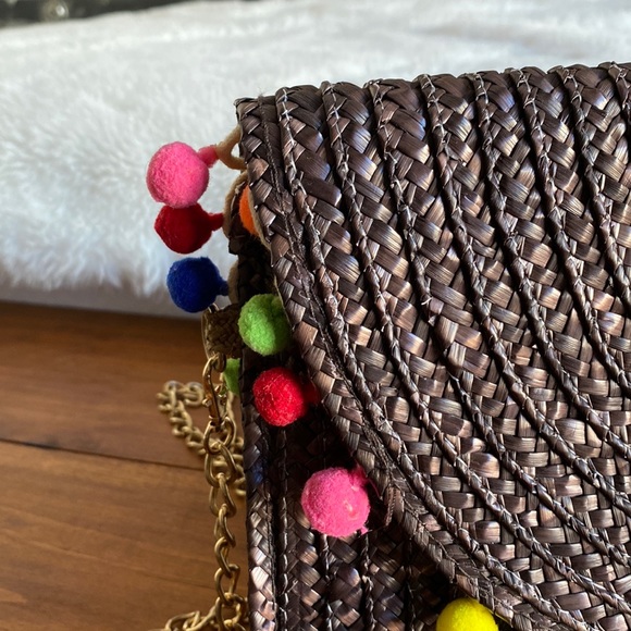 Rainbow Pom Pom straw clutch with crossbody attachment - Picture 2 of 8